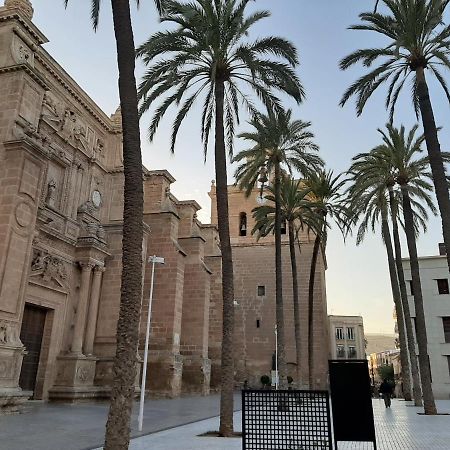Vivienda Bendicho- Catedral Apartment Almería Exterior foto